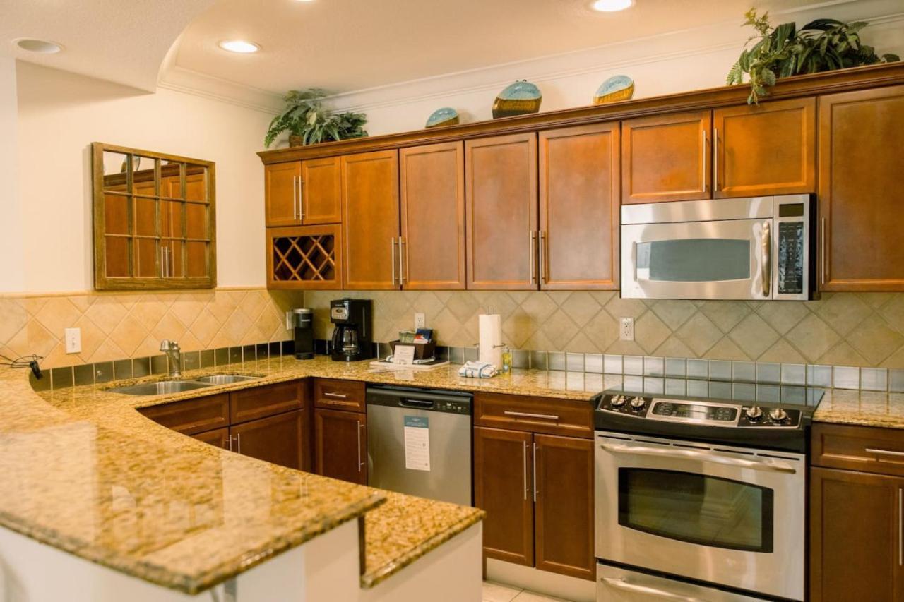 Harborwalk Village Two Bedroom Vacation Rental Destin Exterior photo